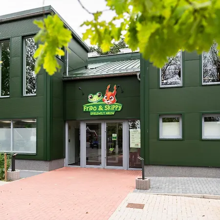 Strandlaeufer 111 * Granzow